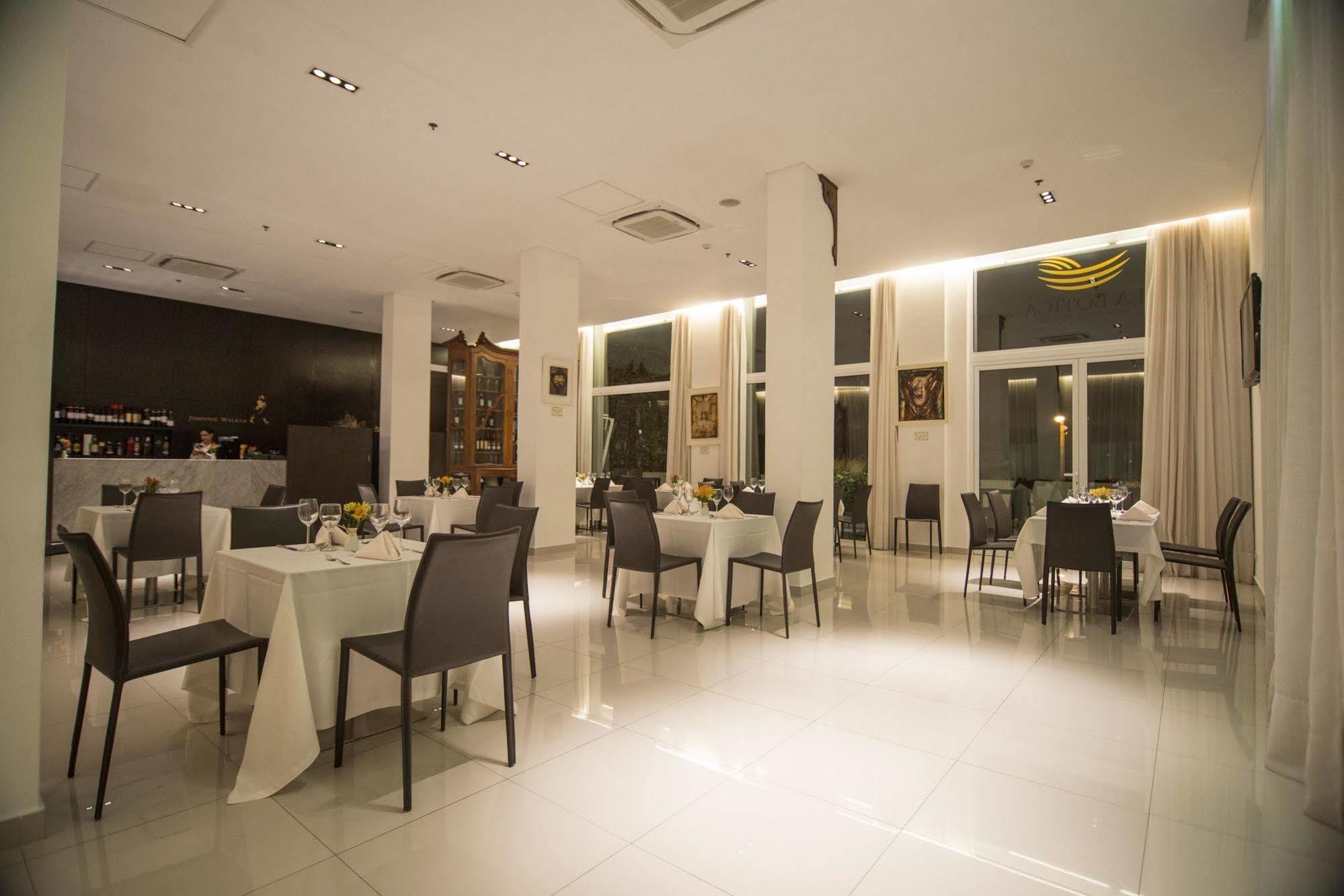 Salto Hotel Y Casino Екстер'єр фото